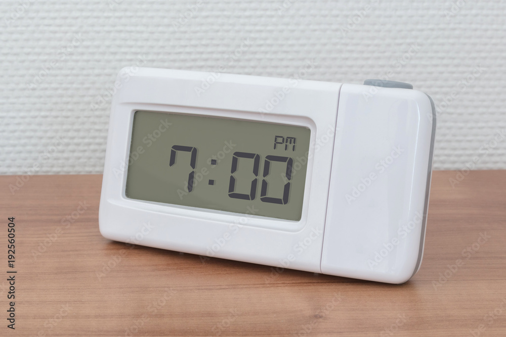 Clock radio - Time - 07.00 PM Clock radio - Time - 07.00 PM