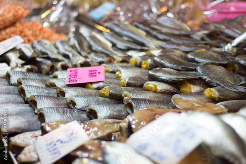 Fototapeta Naklejka Na Ścianę i Meble -  Dried fish in street food