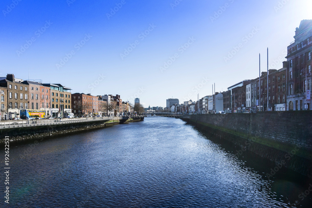 Naklejka premium DUBLIN, IRELAND - March 31, 2017: Dublin City Center and river Liffey,Ireland