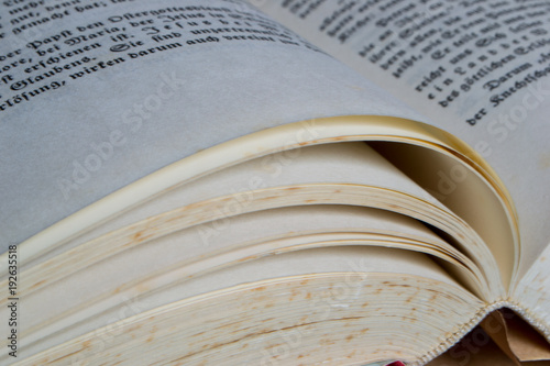 1935 religious german book with gothic print
