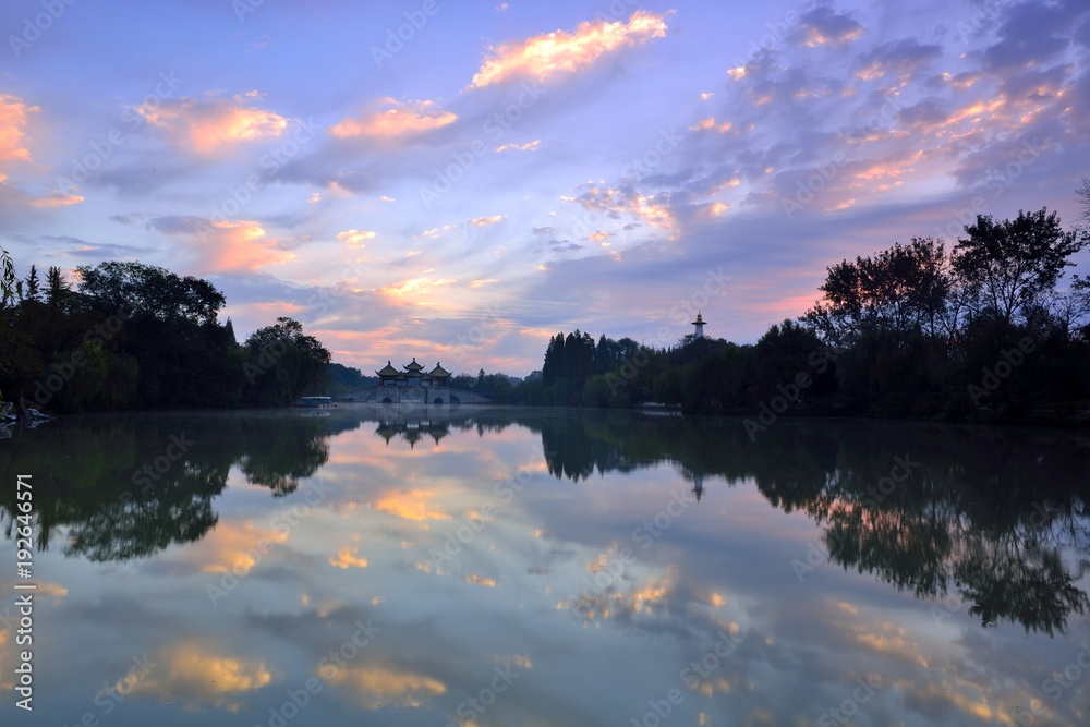 Obraz premium Slender West Lake