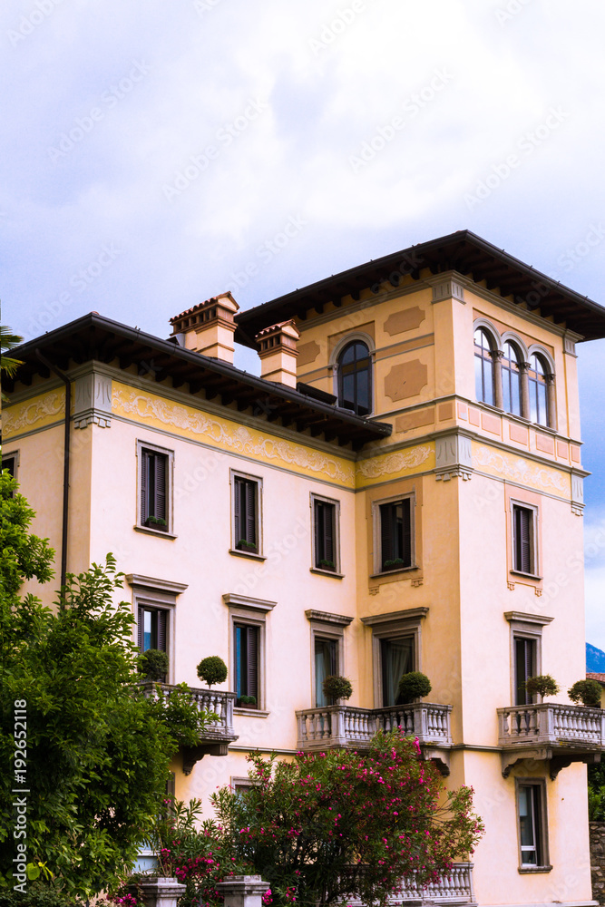 Traditional Buildings of the Italian city.