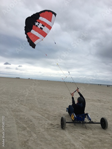 Strandbuggy, Wolken, Sturm, Fahrschule, Kite, Sankt Peter Ording, Bewegung, Nordsee, Sport, Helm, Freizeit