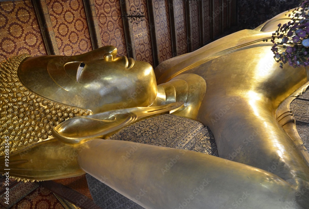 Bangkok, Le grand Bouddha allongé de Wat Po