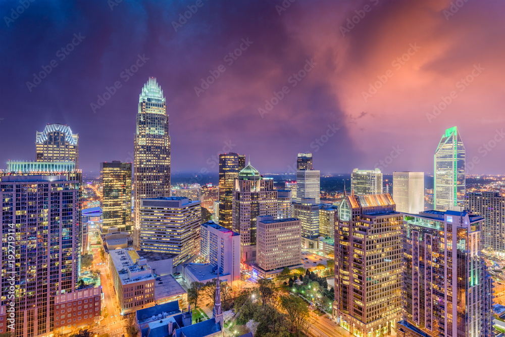 Fototapeta premium Charlotte, North Carolina Skyline