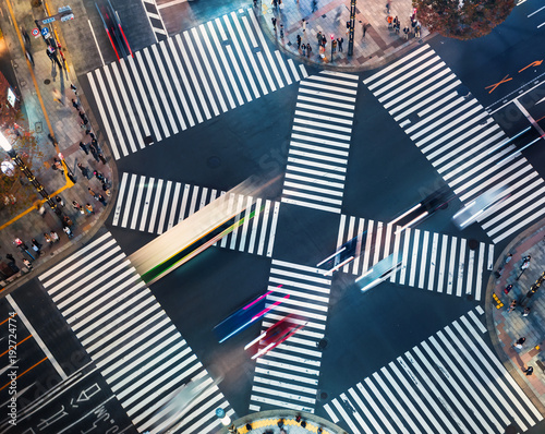 Photography Aerial view of traffic crossing a big intersection in Ginza, Tokyo, Japan at nig