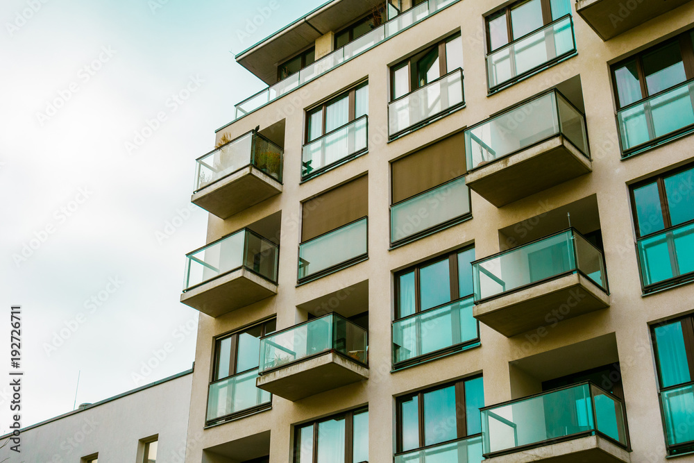Obraz premium modern and new builded house in prenzlauer berg