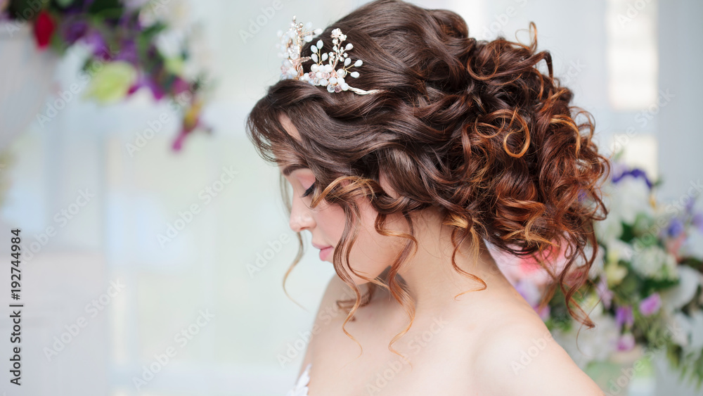 Fototapeta premium Portrait of beautiful bride in wedding dress