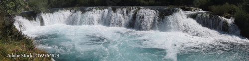 Wasserf  lle am Zrmanja River Kroatien