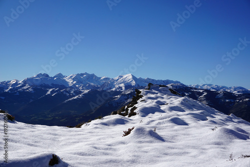 Bild auf Leinwand Increíble paisaje de montaña