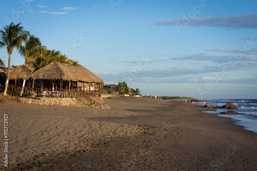 Plage de Las Pe  itas  Le  n  Nicaragua