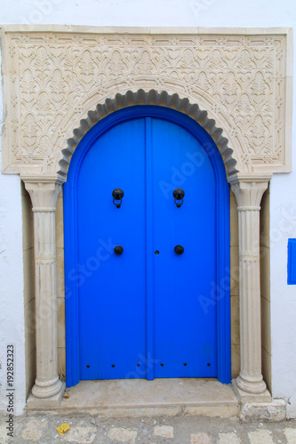 Decorative Doors of Tunisia © Taha