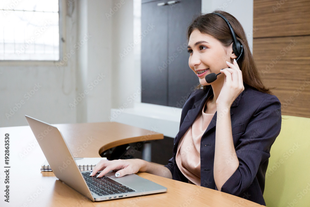 Operator use handsets and notebook for work. Operator use handsets and notebook for work.