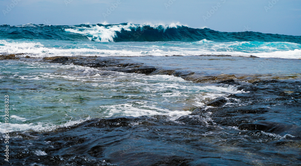 Wave Crests on the coast of Hawaii Wave Crests on the coast of Hawaii