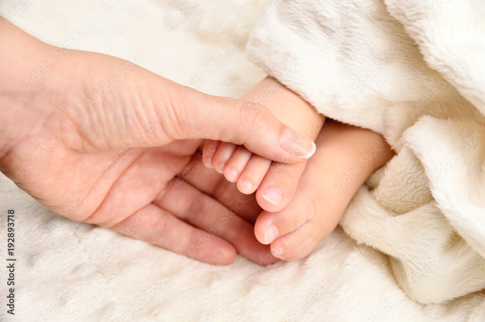 feet a size tiny! feet a size tiny!