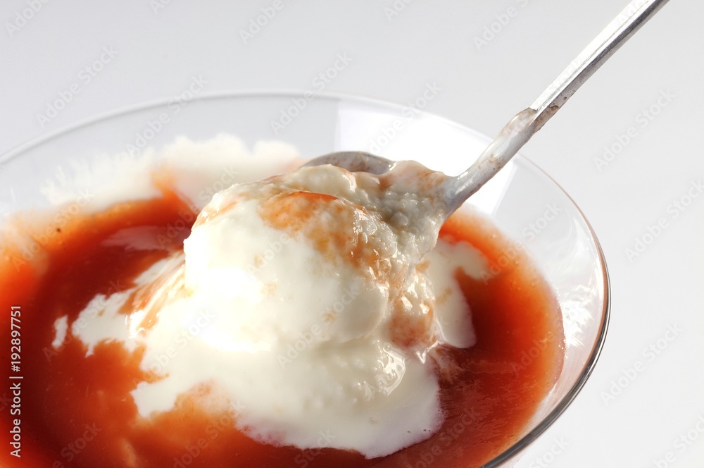 Liquid Cheesecake with Guava cream Liquid Cheesecake with Guava cream