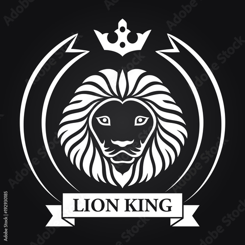 Fototapeta Naklejka Na Ścianę i Meble -  King lion head mascot on black background