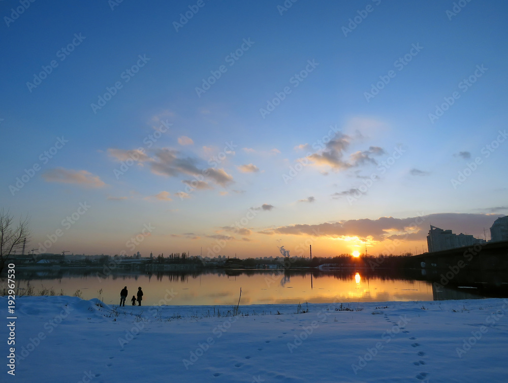 Winter sunset on the river