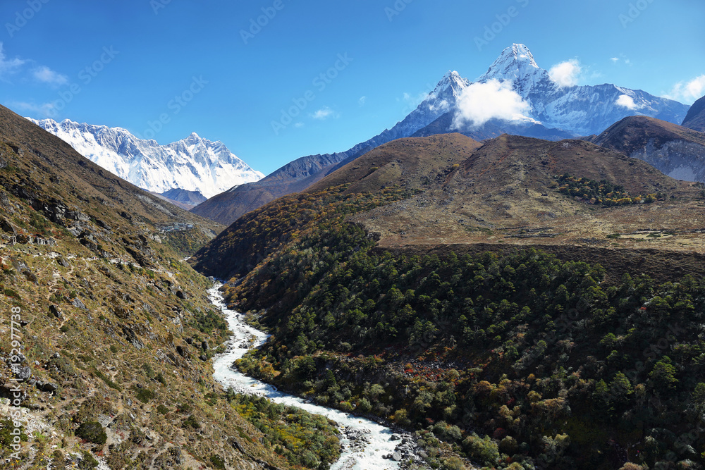 Nuptse, Lhotse and Ama Dablan peaks views