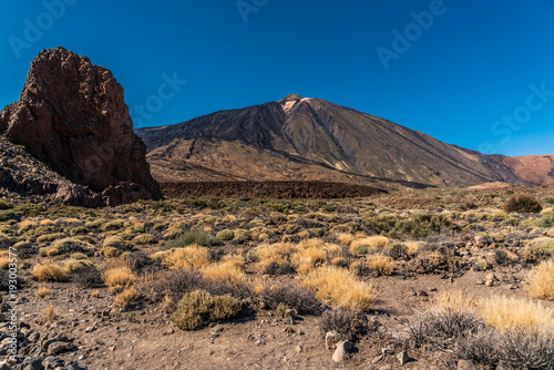 Felsformation am Fuße des Vulkan Teide auf Teneriffa