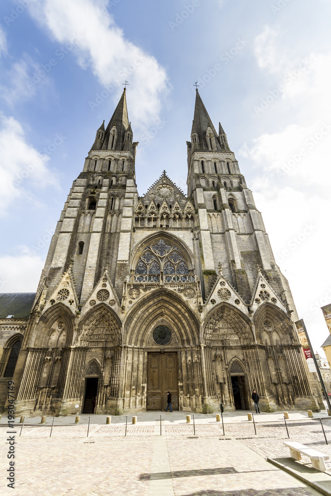 Fototapeta premium cathedral Bayeux