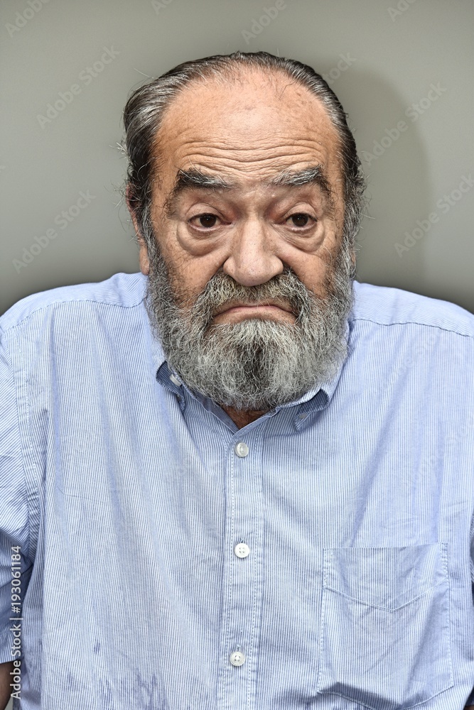 Obraz premium Confused Senior Grampa