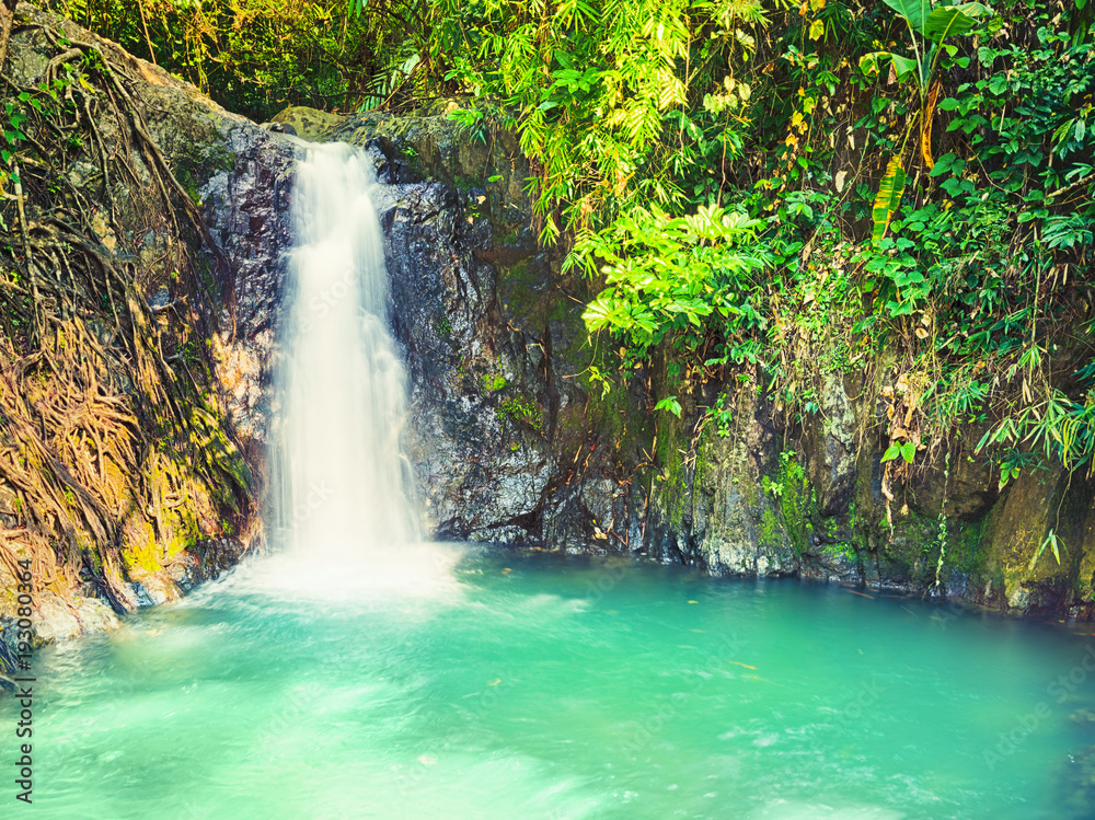Fototapeta premium Beautiful Kaeng Nyui Waterfalls. Laos landscape.