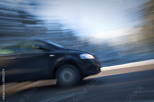 Speeding car, driveby © Bernhard
