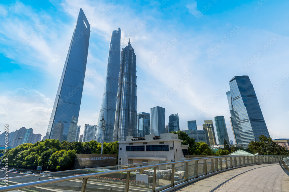 Obraz premium Urban architectural landscape in Lujiazui, Shanghai