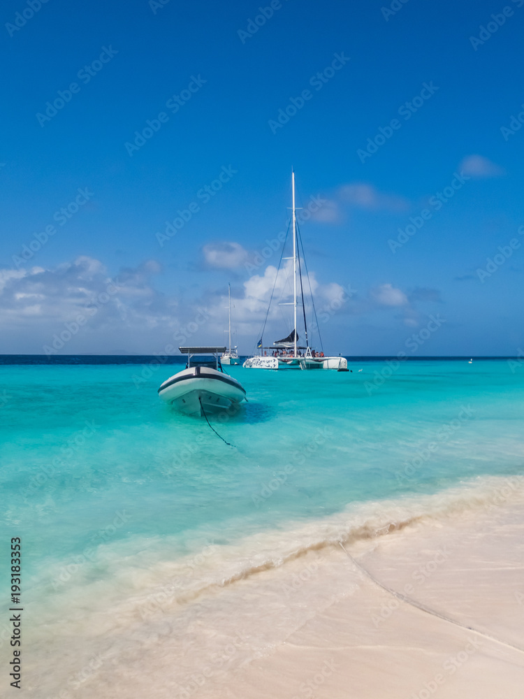 Obraz premium The beautiful Klein Curacao deserted island Curacao Views