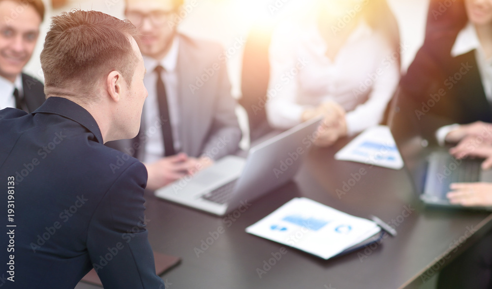 Fototapeta premium blurred image of business team at a Desk