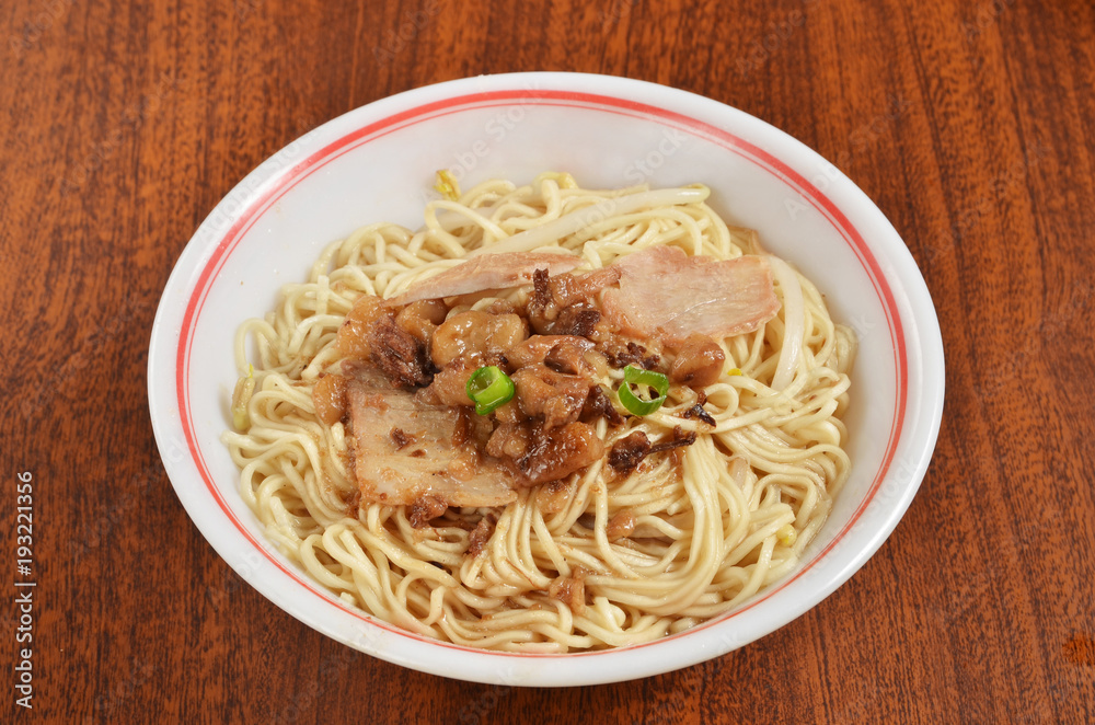 Chinese tradition food - dry noodles         