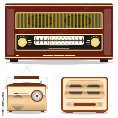 Retro radio, retro radio set. Listen to the radio station.