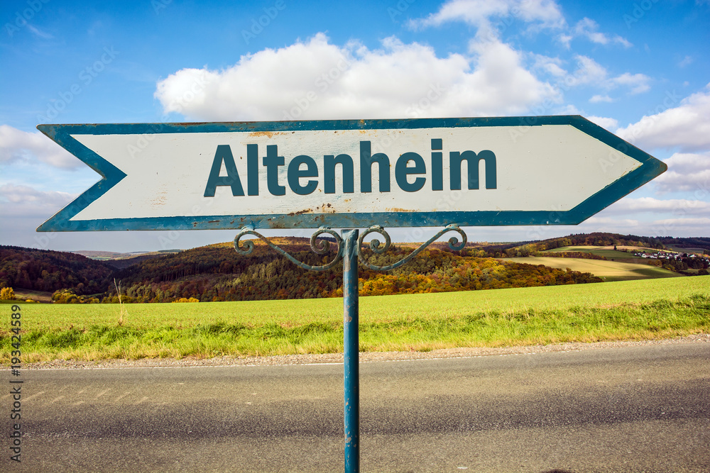 Schild 251 - Altenheim
