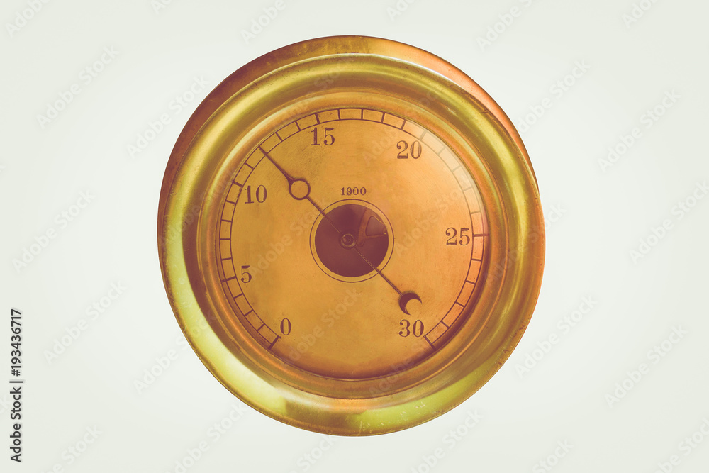 Isoaltion of an Antique Brass Gauge Isoaltion of an Antique Brass Gauge