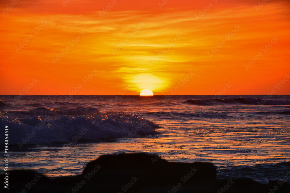 Intense Hawaiian sunset over the Pacific Ocean