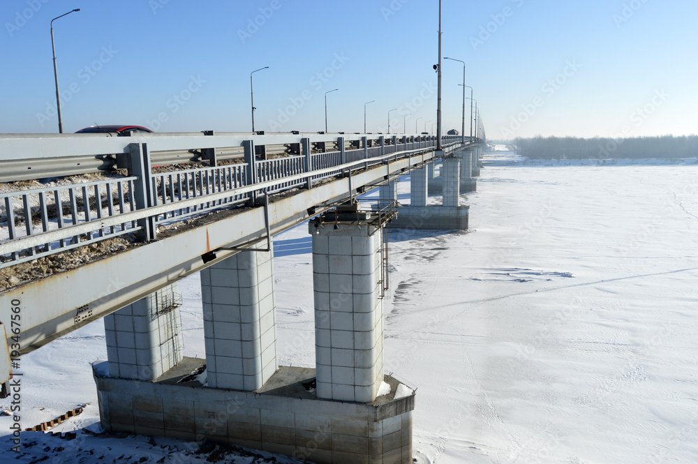 Мост в городе Барнауле