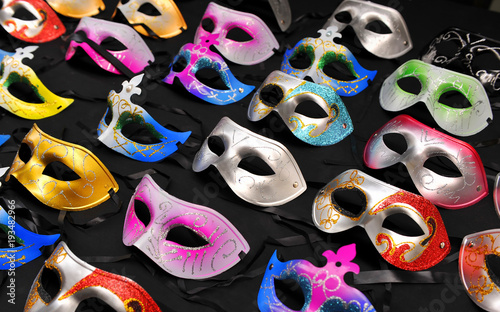 Máscaras de carnaval en Cádiz, tienda en la calle