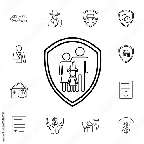 family insurance line icon.Element of popular Insuarance icon. Premium quality graphic design. Signs  symbols collection icon for websites  web design 