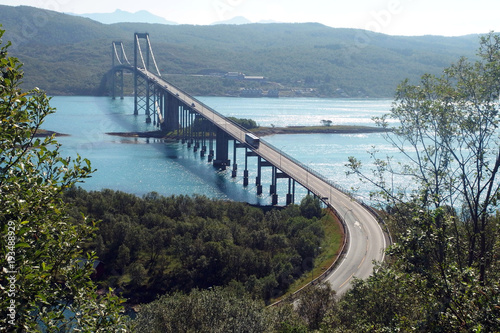 Most Tjeldsund - norweskie wyspy Lofoty