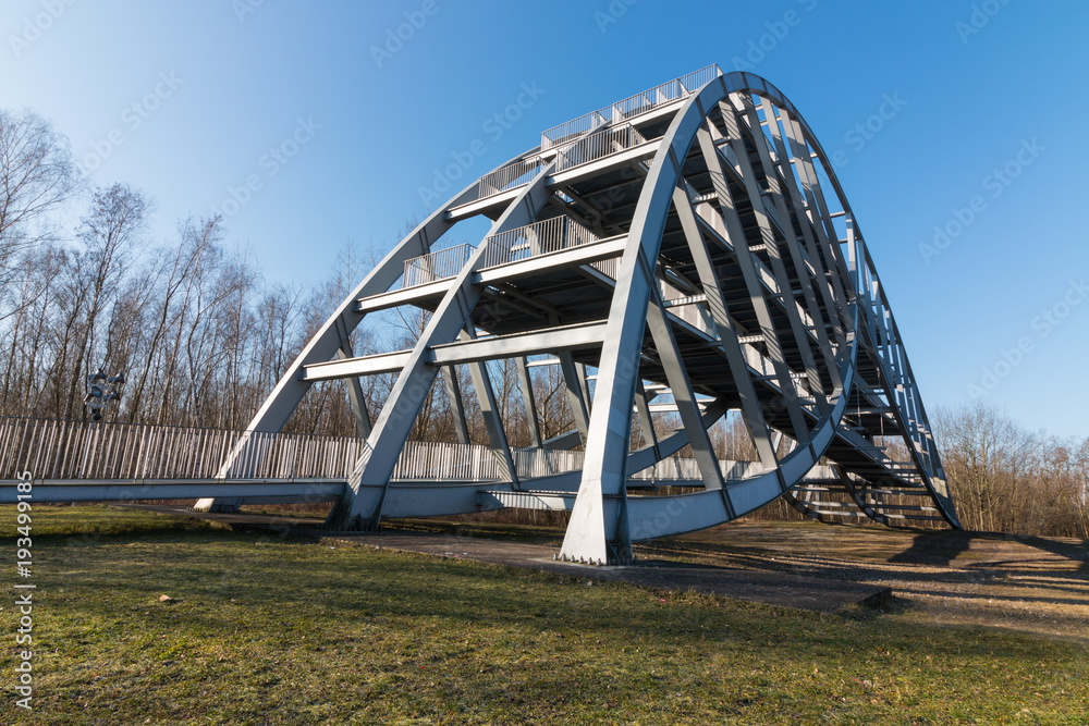 The Bitterfelder Bogen: The viewing platform in the form of a steel arch is located in the chemical city of Bitterfeld in eastern Germany.