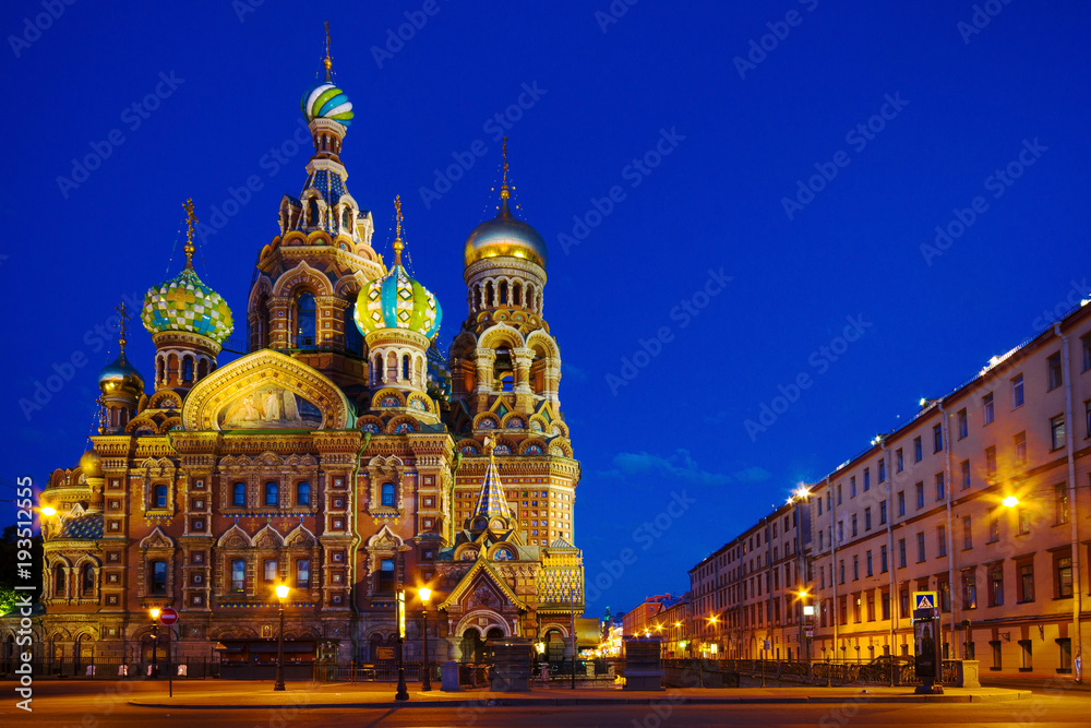 St.-Petersburg, Church of the Savior on Blood and the night lights.