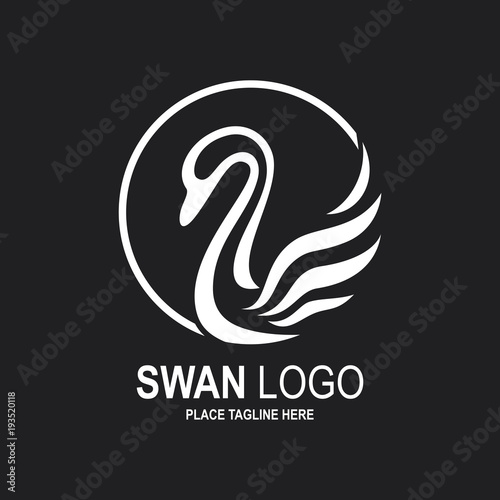 Fototapeta Naklejka Na Ścianę i Meble -  Swan icon design template. White swan icon