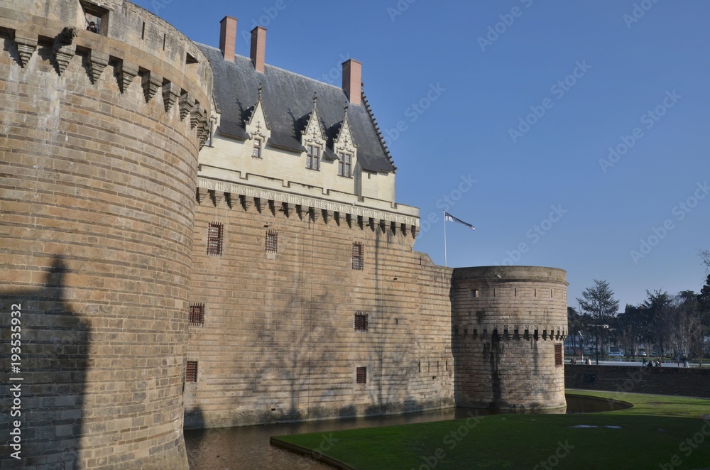 Château Anne de Bretagne, Nantes : remparts et grand logis