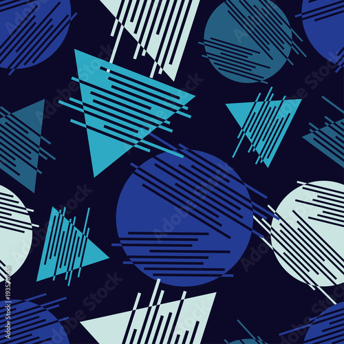 Memphis seamless pattern. Geometric seamless pattern in 80s style. Retro motif. Textile rapport.