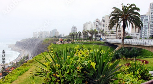 Steilküste von Lima