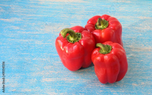 Sweet red pepper vegetarianism photo