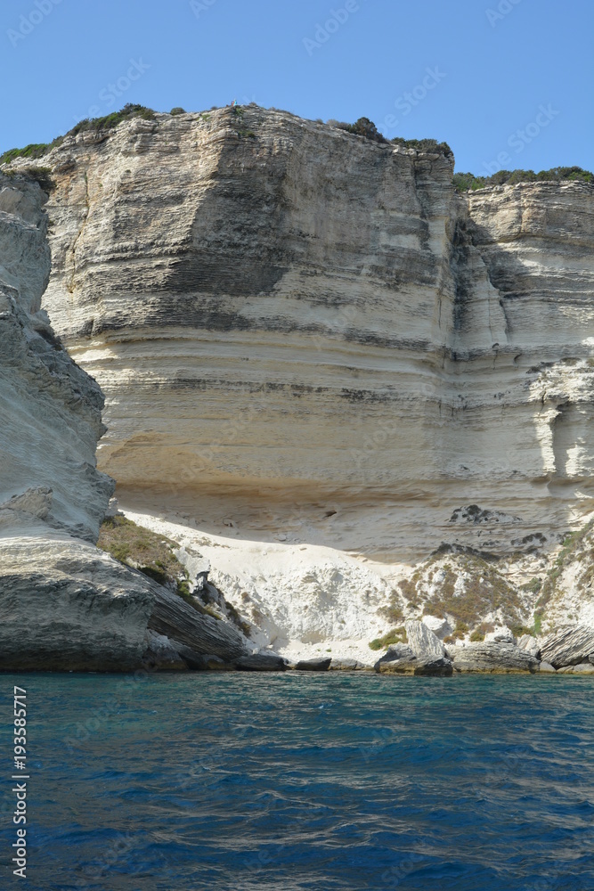 Corse, falaises calcaires, région de Bonifacio.