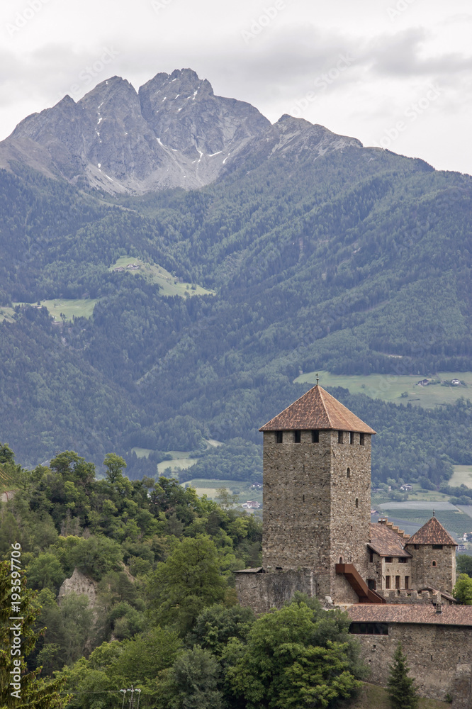 Schloß Tirol im Burggrafenamt