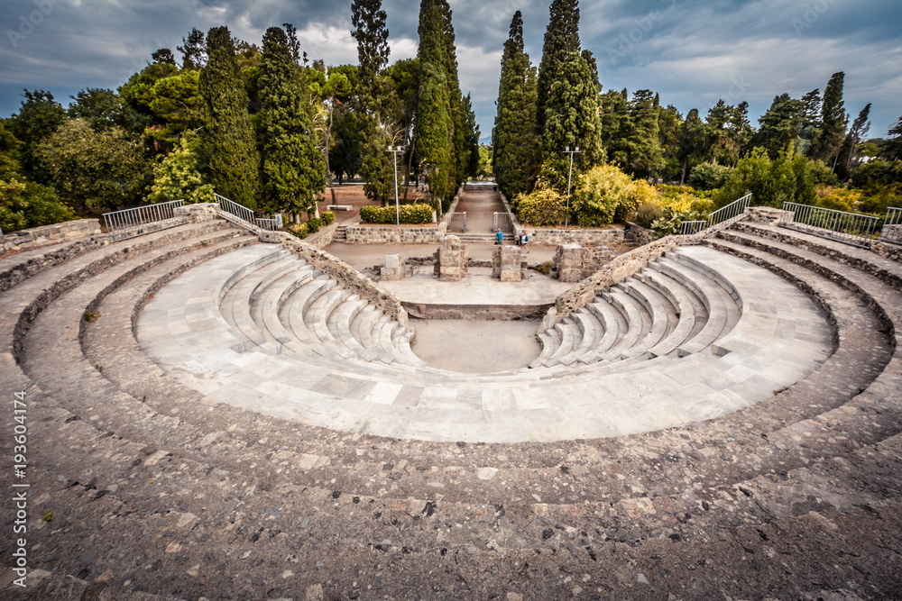 Theater Theater